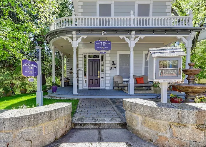 Broad Street Inn