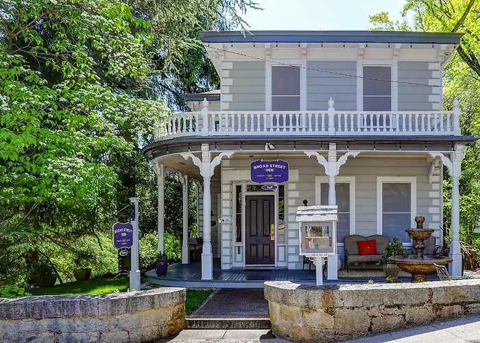 Broad Street Inn