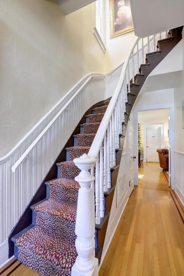 Broad Street Inn 3*